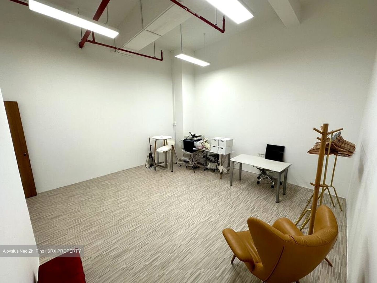 A'posh Bizhub (D27), Factory #511744241